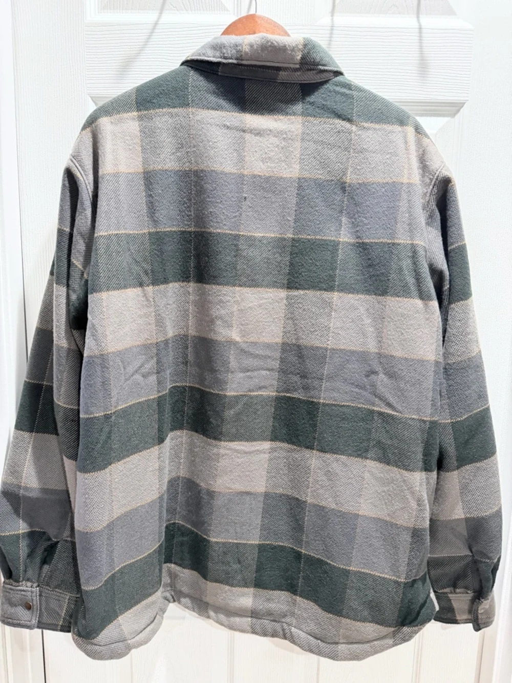 Columbia Fleece‑Lined Flannel Shirt Jacket Men’s XL – Gray/Green Plaid Shacket